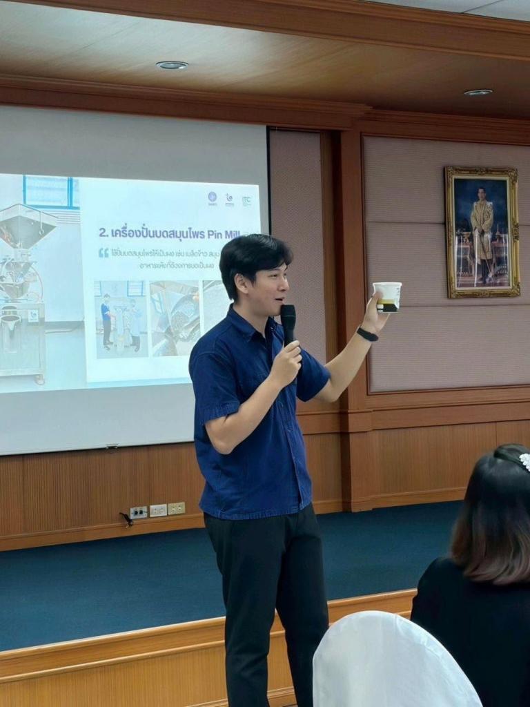 ยินดีต้อนรับคณะศึกษาดูงาน จากวิทยาลัยการอาชีพกุมภวาปี
